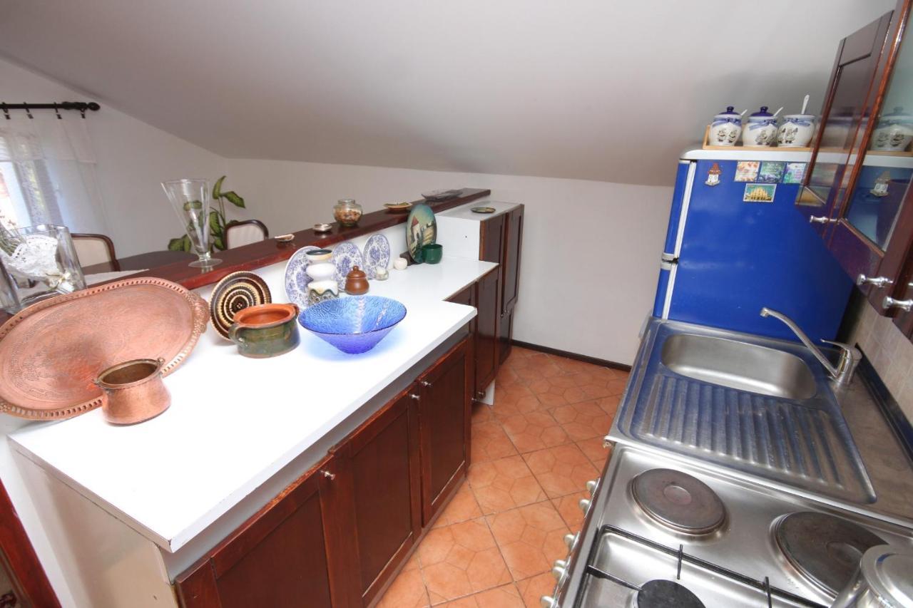 Apartments And Rooms With Parking Space Cunski, Losinj - 2498 Extérieur photo